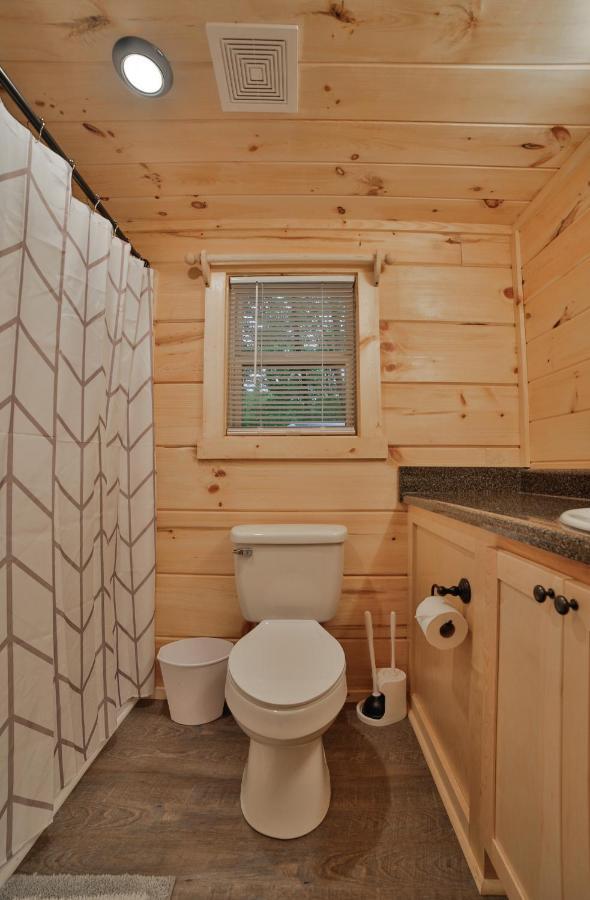 Ernie Cabin Wauhatchie Woodlands Tiny Cabin Chattanooga Exterior foto